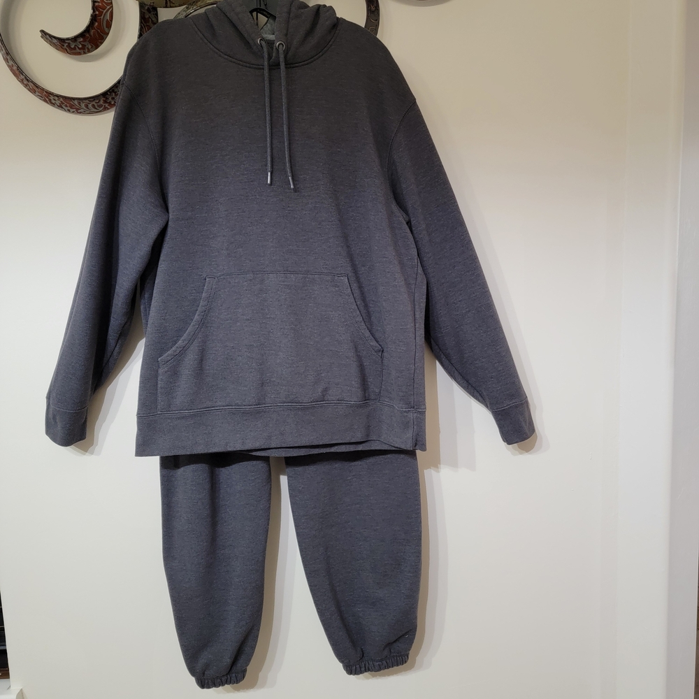 Xersion Gray Sweatpants & Joggers Set